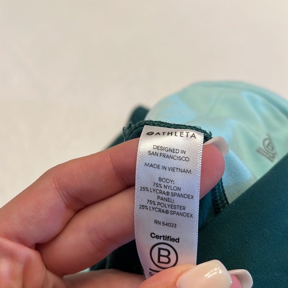 Athleta Elation Colorblock Asym 7/8 Leggings - Picture 6 of 8